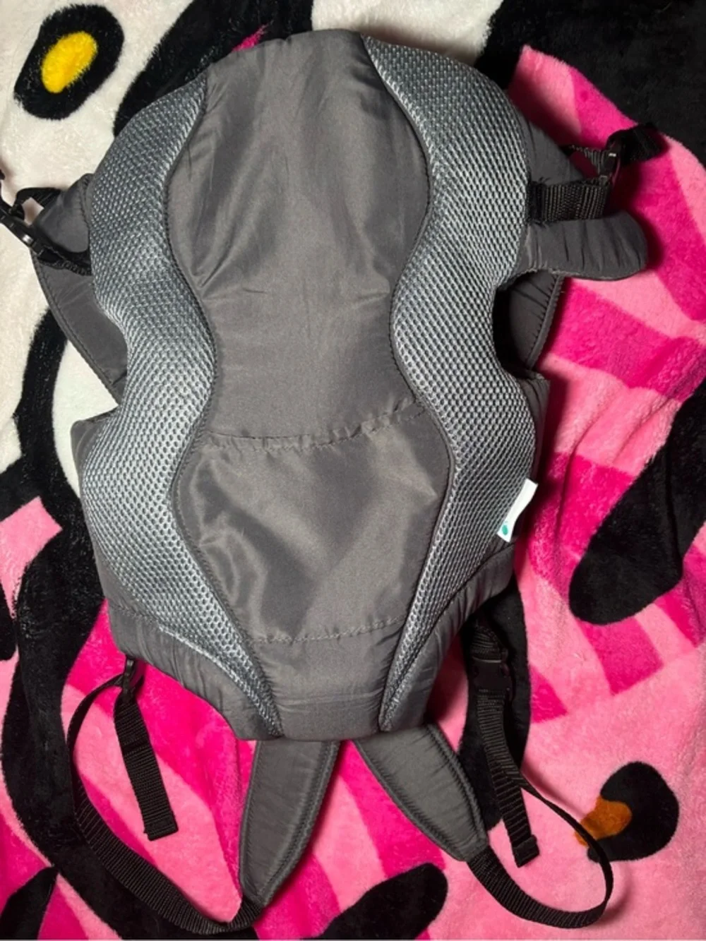 Evenflo Breathable Carrier,